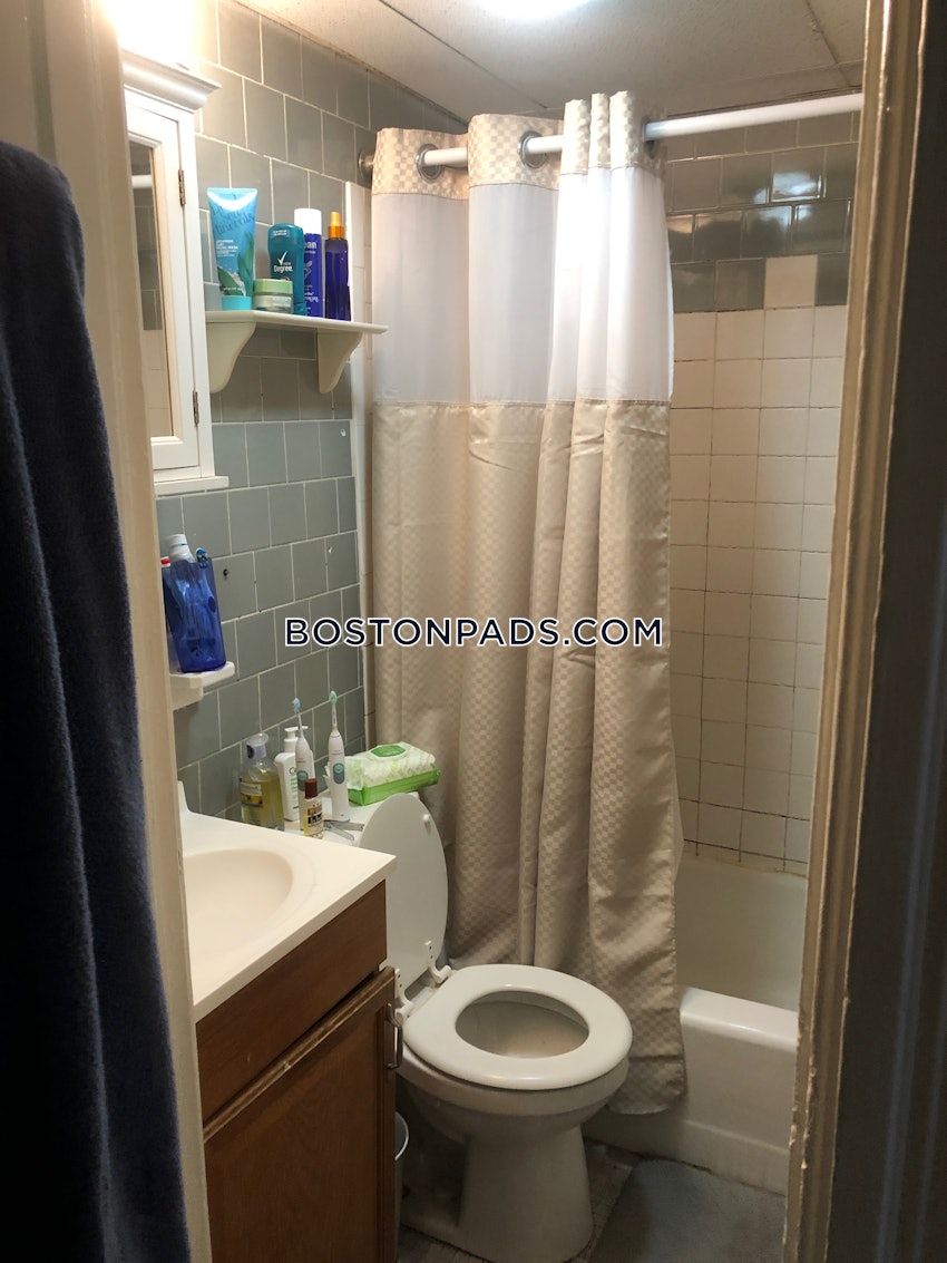 BOSTON - BEACON HILL - 2 Beds, 1 Bath - Image 8