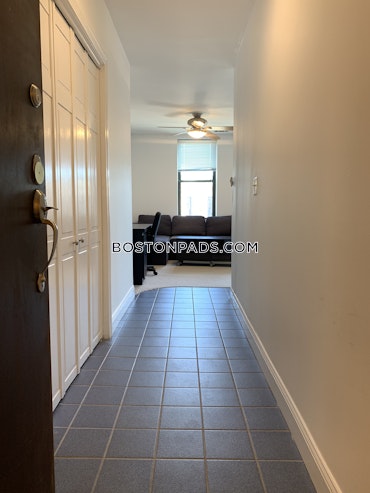 Boston - 1 Beds, 1 Baths