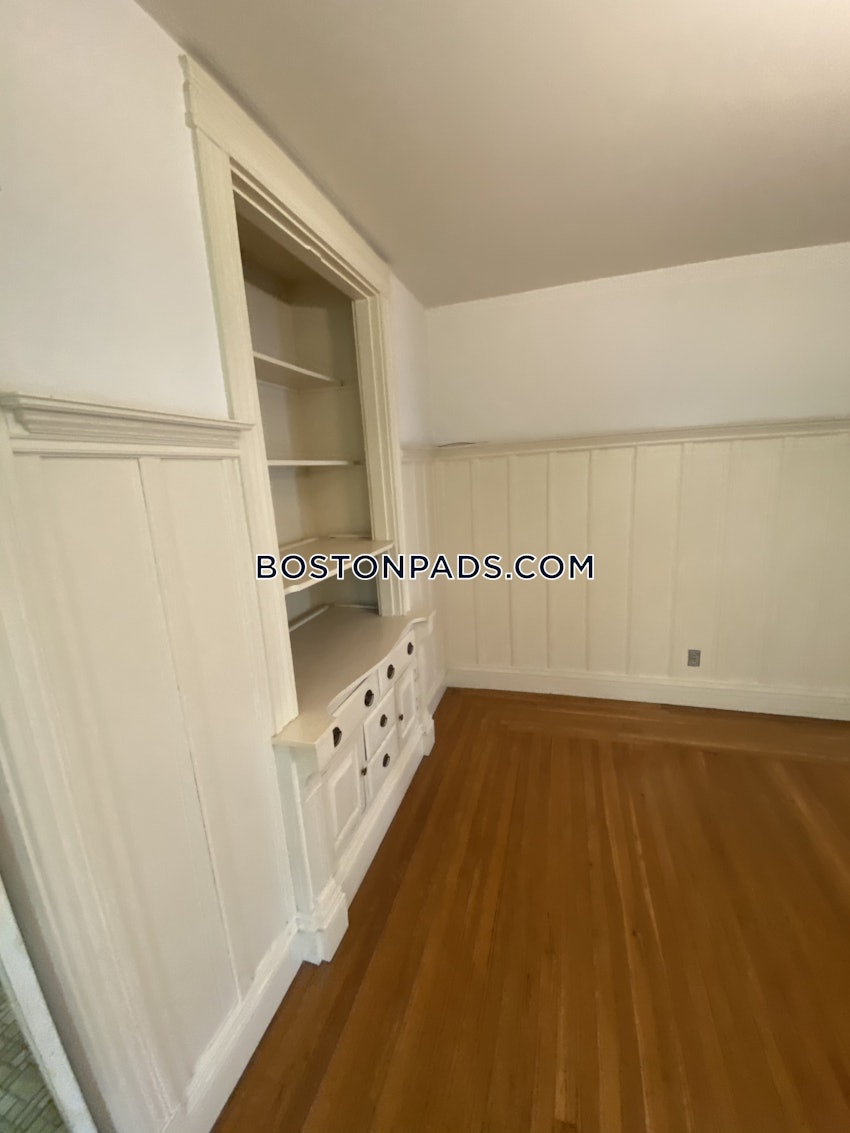 NEWTON - NEWTONVILLE - 3 Beds, 1 Bath - Image 18