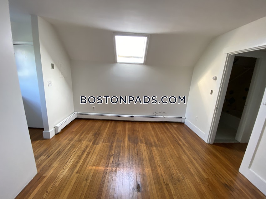 BOSTON - BRIGHTON - OAK SQUARE - 1 Bed, 1 Bath - Image 19