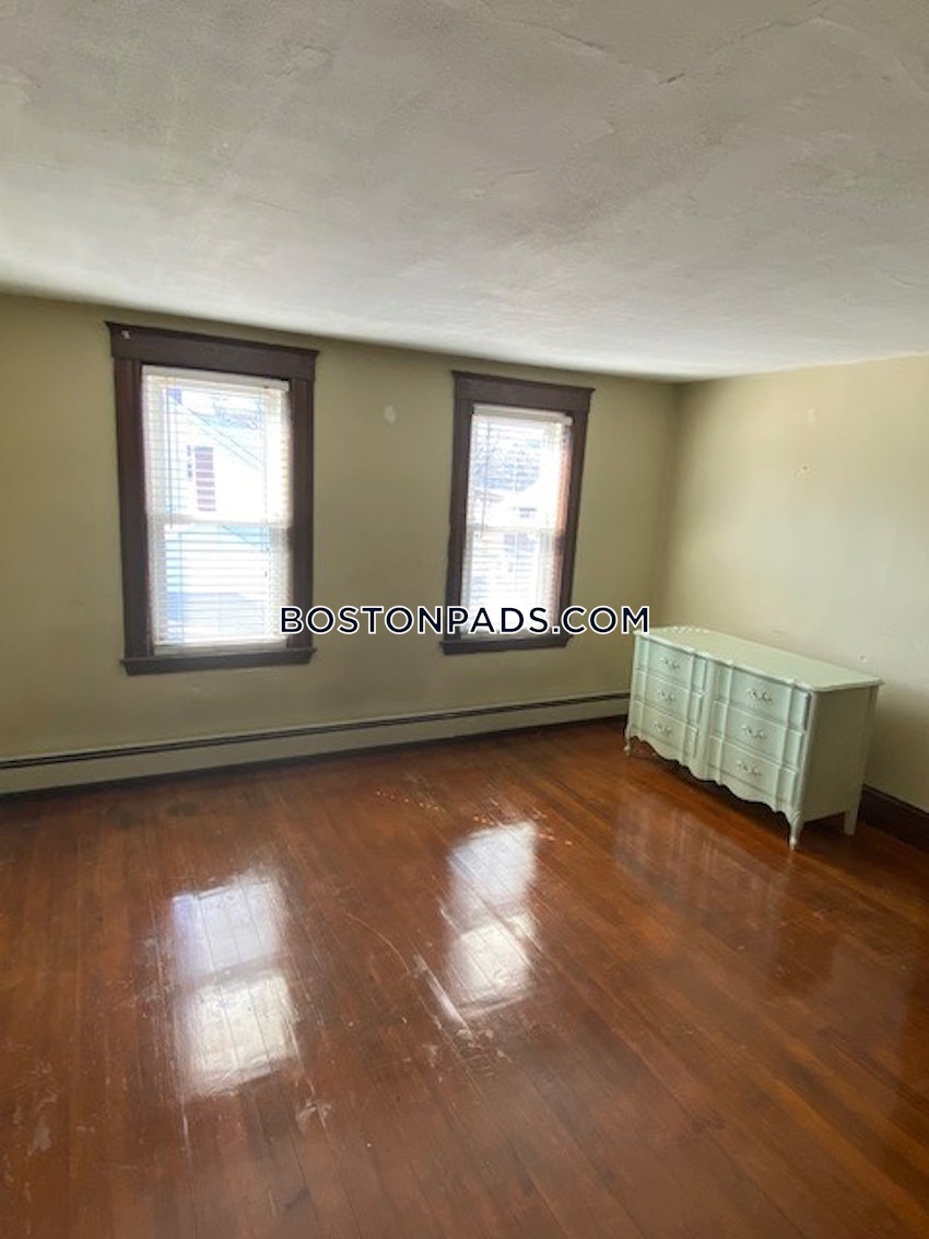 NEWTON - NEWTON CORNER - 2 Beds, 1 Bath - Image 9