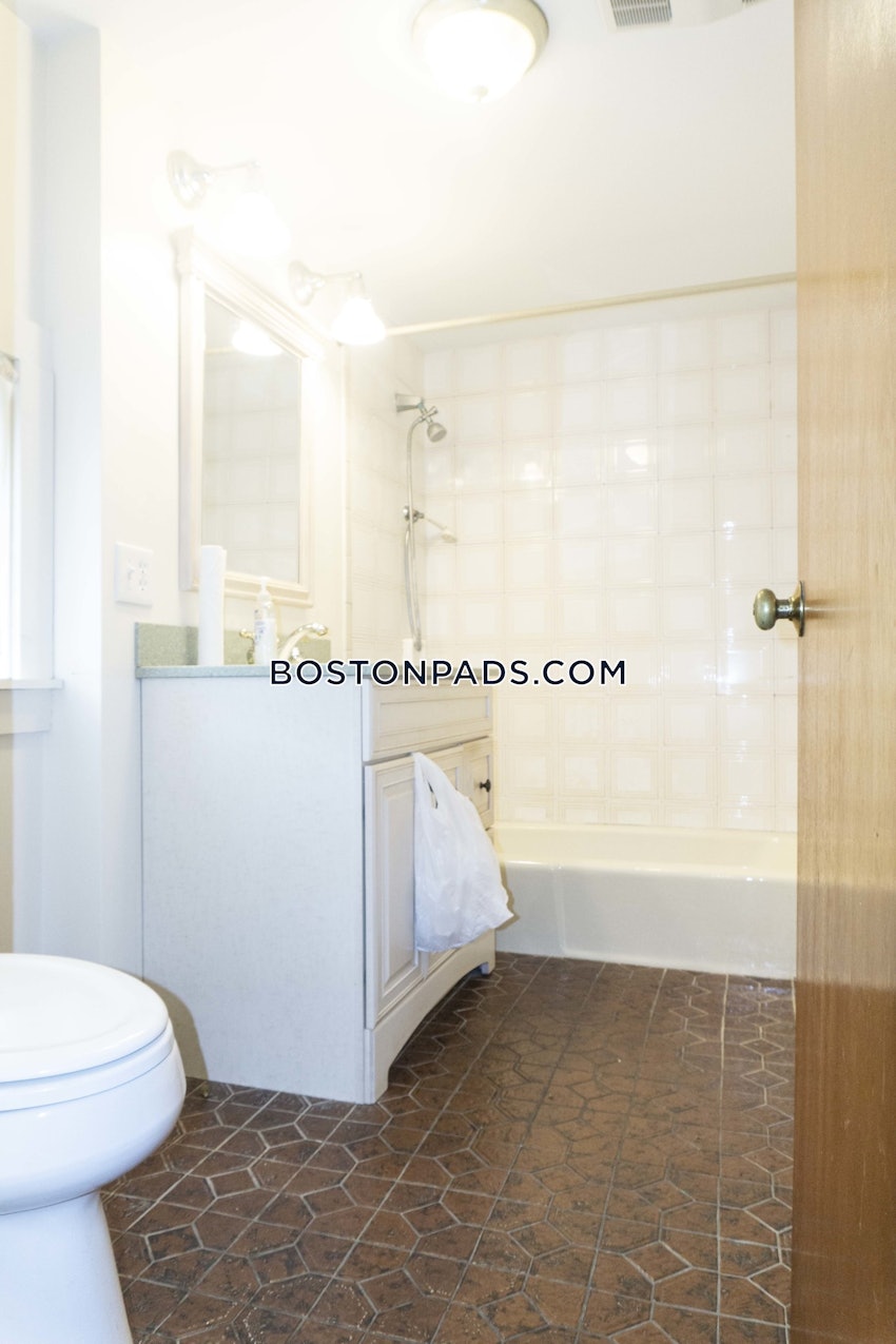 BOSTON - BRIGHTON - BRIGHTON CENTER - 5 Beds, 1 Bath - Image 10