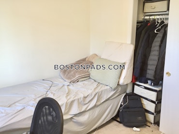 Boston - 2 Beds, 1 Baths