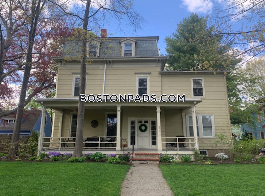 NEWTON - NEWTONVILLE - 5 Beds, 3 Baths - Image 10