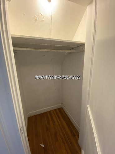 Boston - 4 Beds, 2 Baths