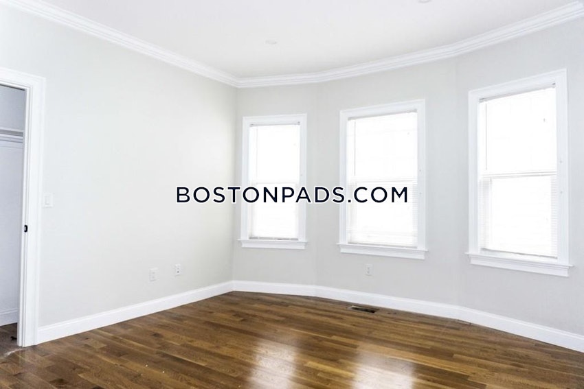 BOSTON - JAMAICA PLAIN - JACKSON SQUARE - 4 Beds, 2 Baths - Image 2