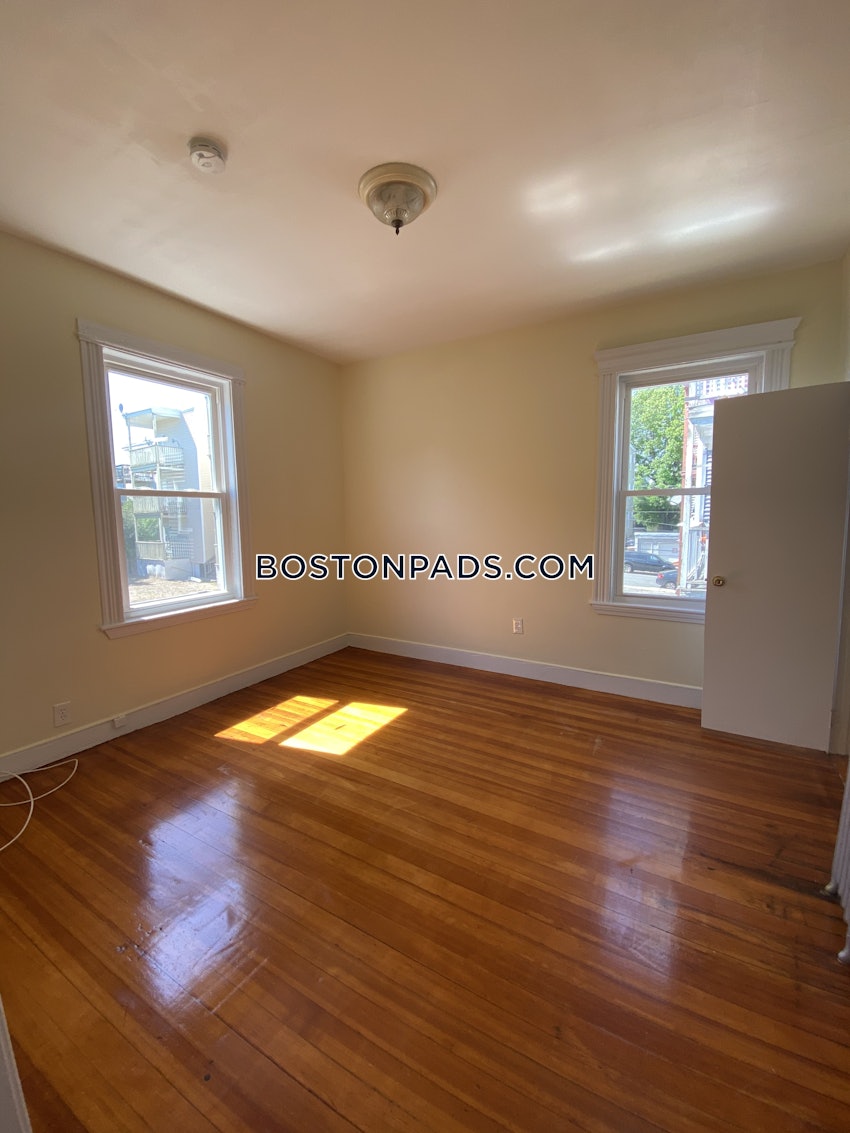 BOSTON - MATTAPAN - 4 Beds, 1 Bath - Image 6