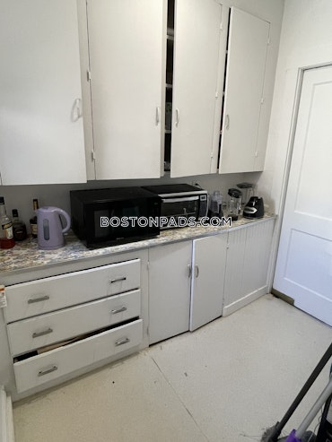 Boston - 3 Beds, 1 Baths