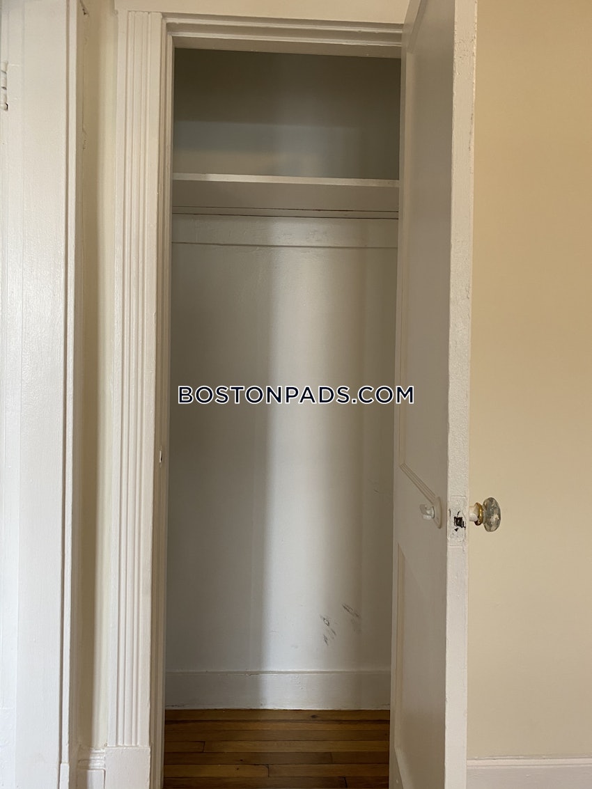 BOSTON - ALLSTON/BRIGHTON BORDER - 1 Bed, 1 Bath - Image 9