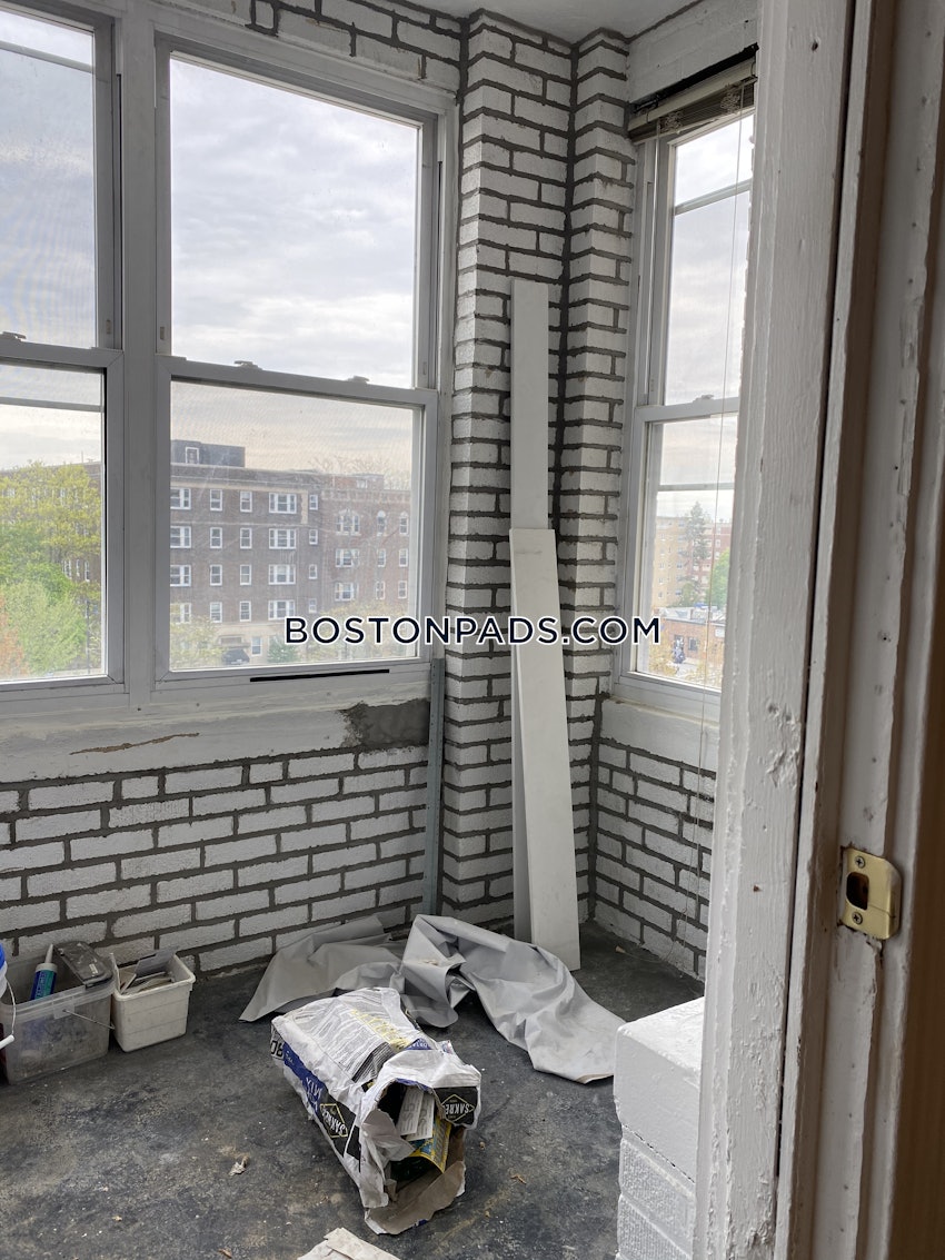 BOSTON - ALLSTON/BRIGHTON BORDER - 1 Bed, 1 Bath - Image 4