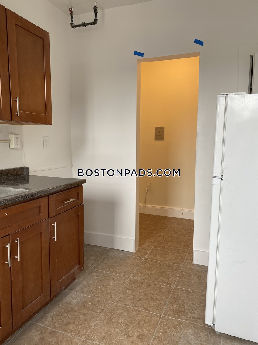 BOSTON - ALLSTON/BRIGHTON BORDER - 2 Beds, 1 Bath - Image 16