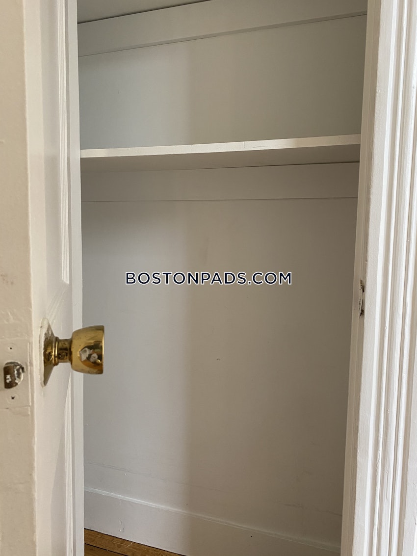BOSTON - ALLSTON/BRIGHTON BORDER - 2 Beds, 1 Bath - Image 13