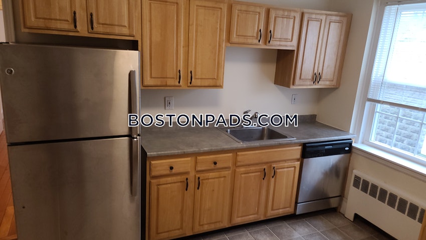 WATERTOWN - 1 Bed, 1 Bath - Image 3