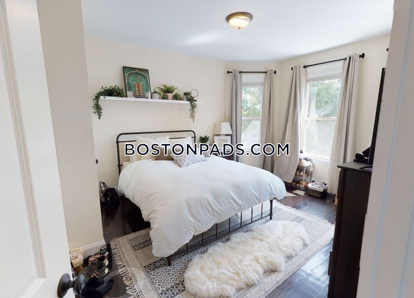 BOSTON - DORCHESTER - SAVIN HILL - 4 Beds, 2 Baths - Image 8
