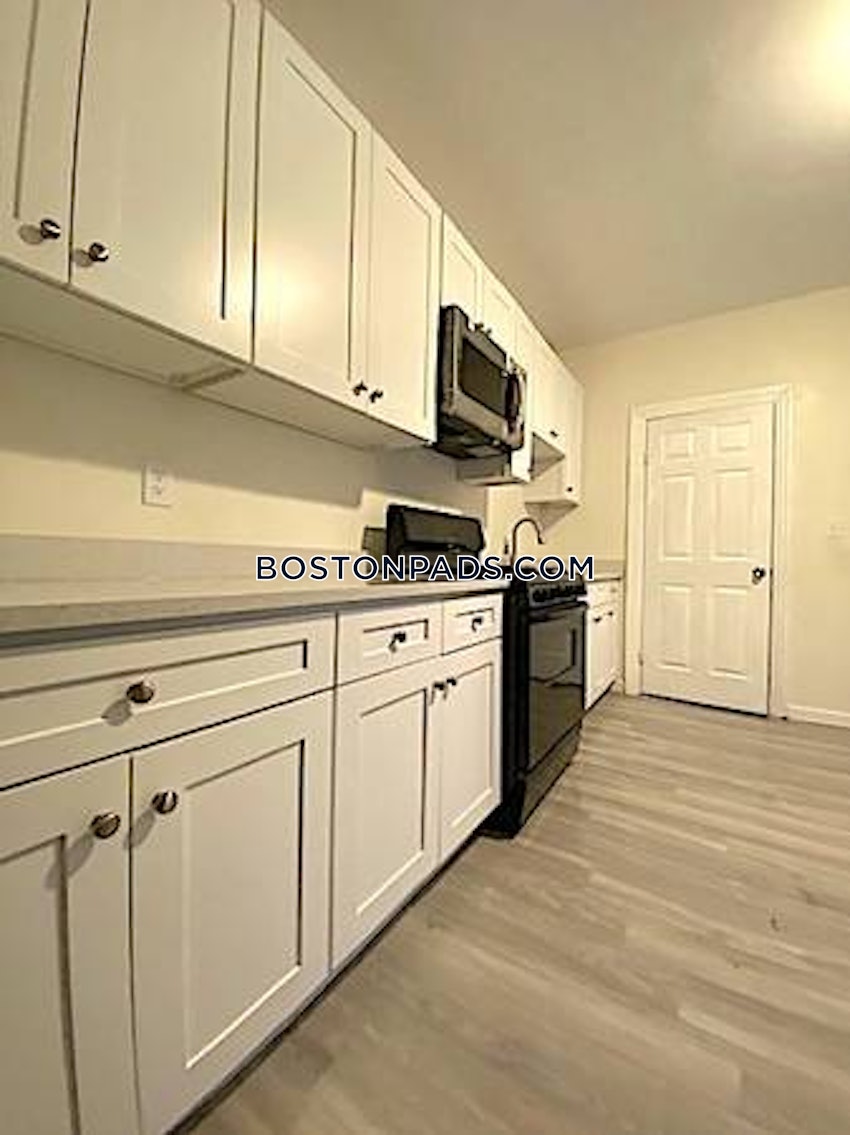 CAMBRIDGE - INMAN SQUARE - 6 Beds, 3 Baths - Image 1