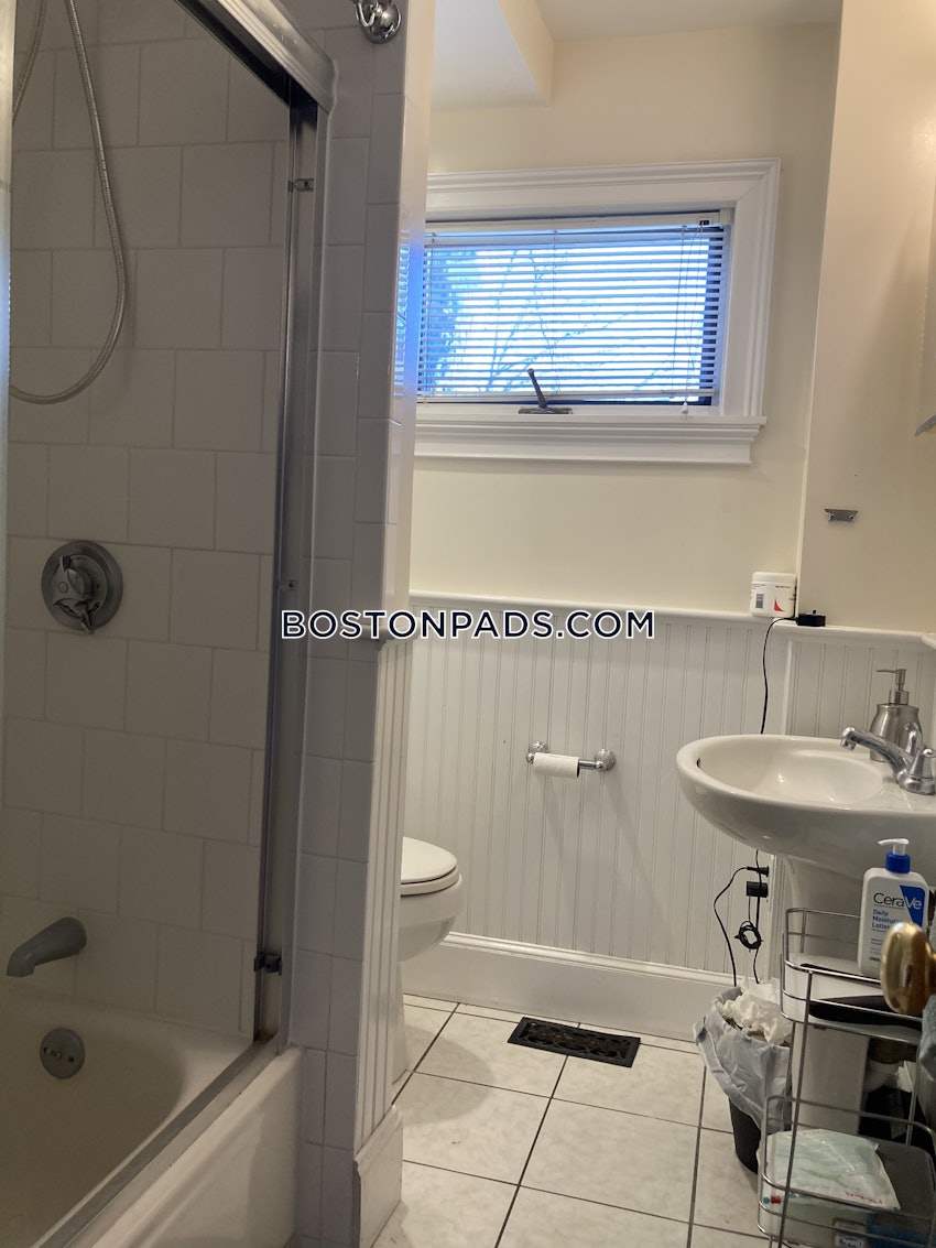 CAMBRIDGE - CENTRAL SQUARE/CAMBRIDGEPORT - 5 Beds, 2 Baths - Image 20