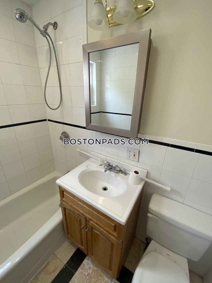 Boston - $2,600+ /month