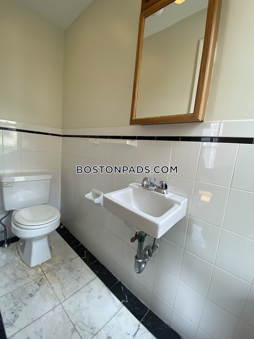 BOSTON - ALLSTON - 2 Beds, 1 Bath - Image 19