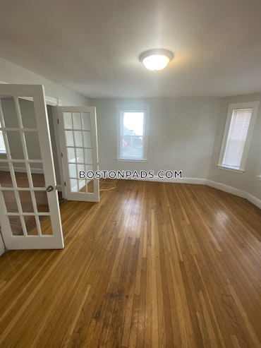 Boston - 1 Beds, 1 Baths