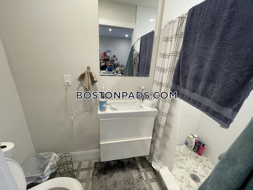 BOSTON - DORCHESTER - SAVIN HILL - 3 Beds, 2 Baths - Image 17