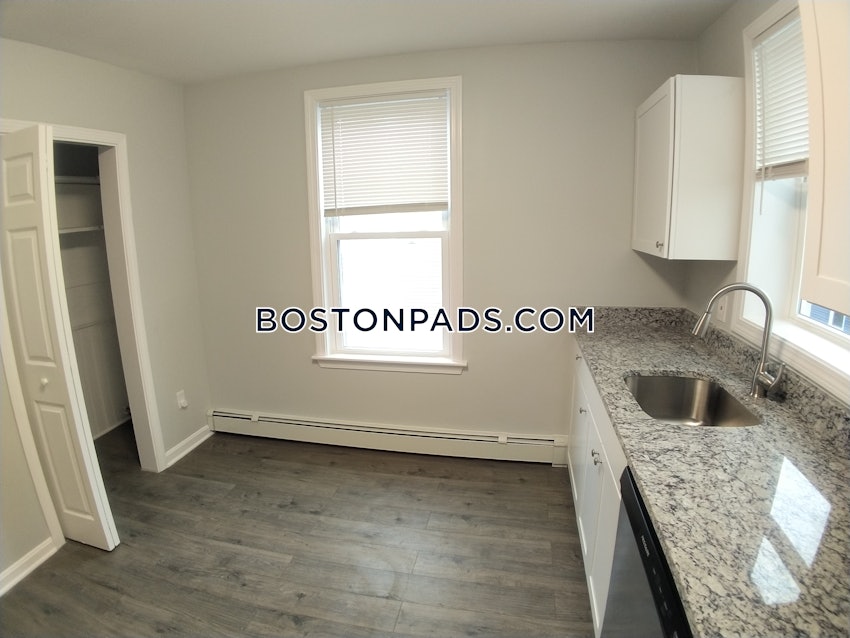 BOSTON - DORCHESTER/SOUTH BOSTON BORDER - 3 Beds, 1 Bath - Image 7