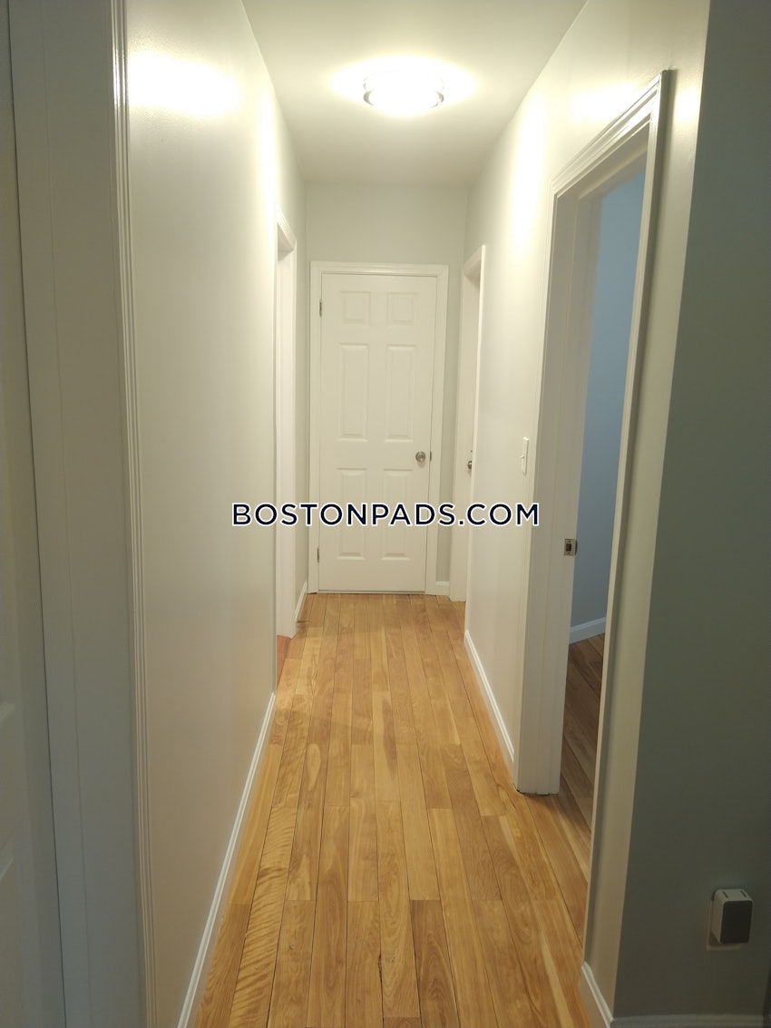 BOSTON - DORCHESTER/SOUTH BOSTON BORDER - 3 Beds, 1 Bath - Image 24