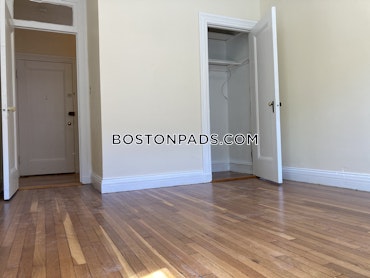 Boston - 1 Beds, 1 Baths