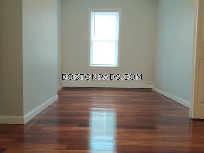 Dorchester/south Boston Border Apartment for rent 3 Bedrooms 1 Bath Boston - $3,800