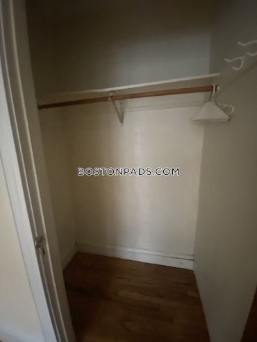 Boston - 2 Beds, 1 Baths