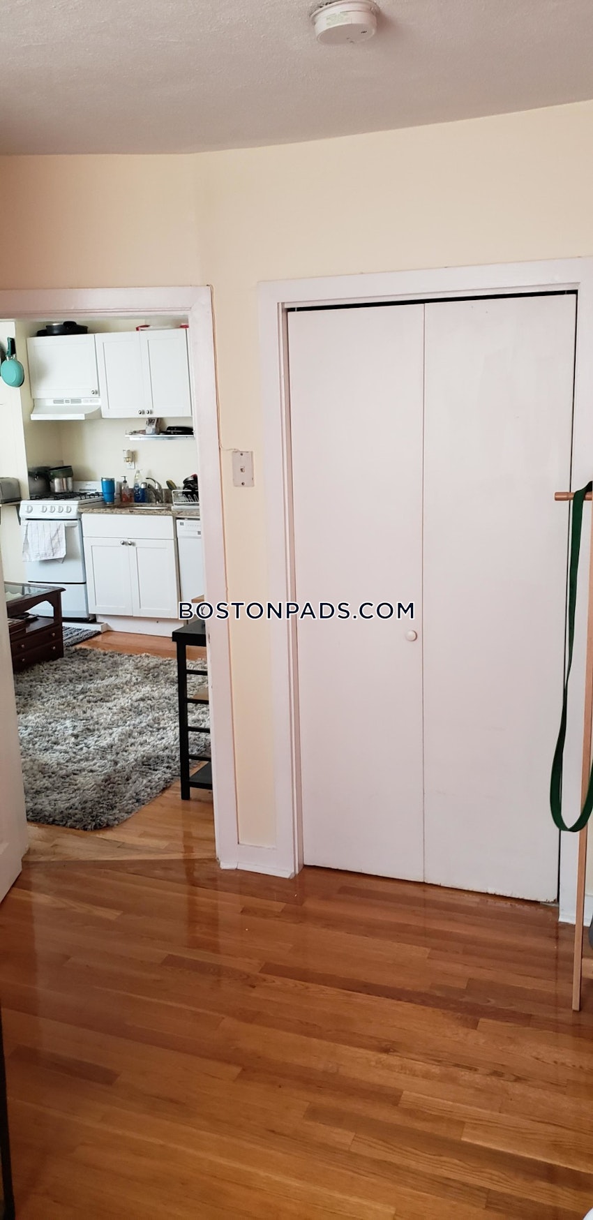 BOSTON - NORTH END - 2 Beds, 1 Bath - Image 8