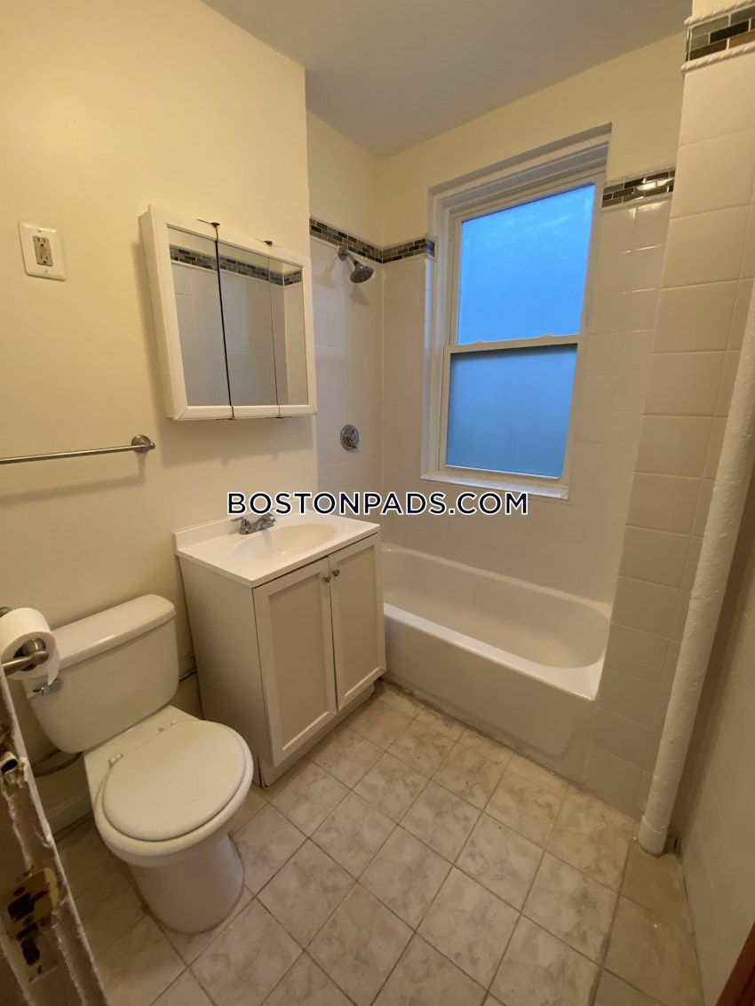 BOSTON - ALLSTON/BRIGHTON BORDER - 2 Beds, 1 Bath - Image 30