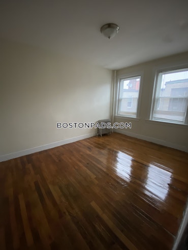 Boston - 3 Beds, 1 Baths