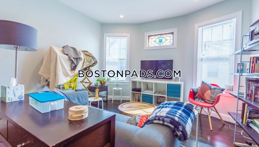 BOSTON - DORCHESTER - UPHAMS CORNER - 4 Beds, 2 Baths - Image 6