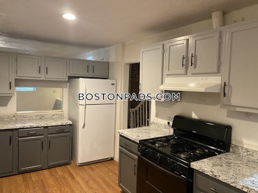 Boston - 2 Beds, 2 Baths