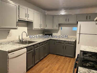 Boston - 2 Beds, 2 Baths