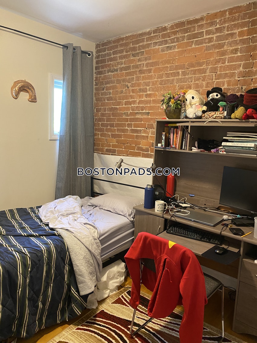 BOSTON - NORTHEASTERN/SYMPHONY - 3 Beds, 2 Baths - Image 6