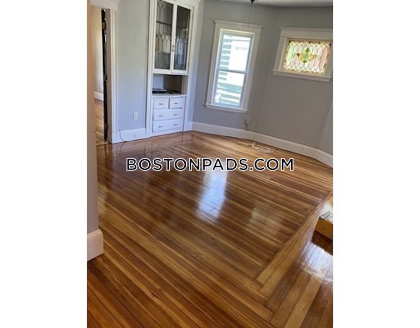 BOSTON - DORCHESTER - ASHMONT - 3 Beds, 1 Bath - Image 4