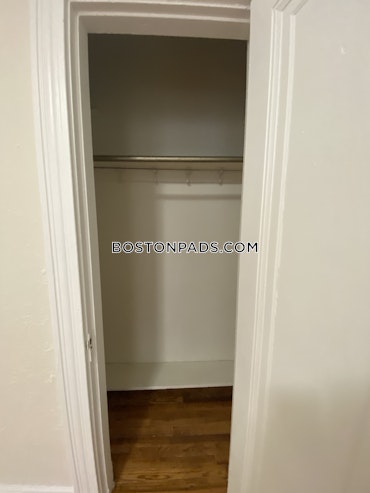 Boston - 1 Beds, 1 Baths