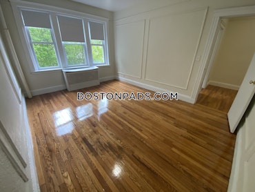 Boston - 1 Beds, 1 Baths