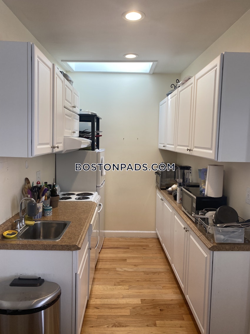 BOSTON - BEACON HILL - 3 Beds, 2 Baths - Image 1