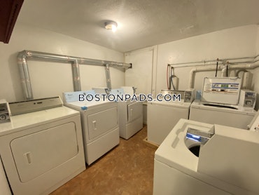 Boston - 2 Beds, 1 Baths