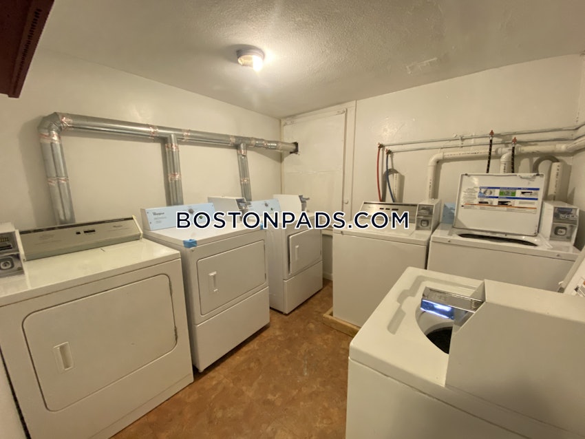 BOSTON - BEACON HILL - 2 Beds, 1 Bath - Image 15