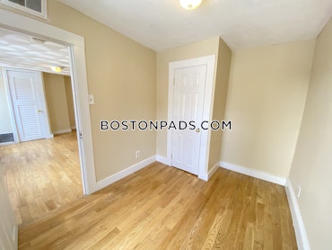 Boston - 2 Beds, 1 Baths