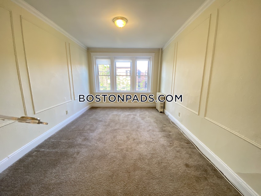 BOSTON - ALLSTON - 1 Bed, 1 Bath - Image 8