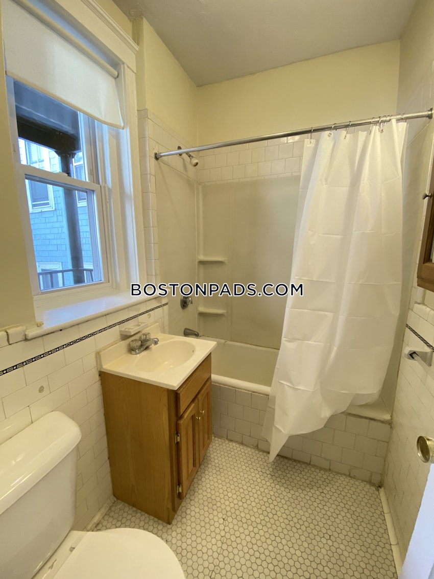 BOSTON - ALLSTON - 1 Bed, 1 Bath - Image 10