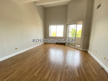 Boston - 2 Beds, 2 Baths