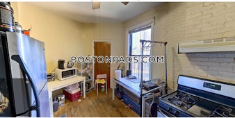 Hammond St. Roxbury Crossing