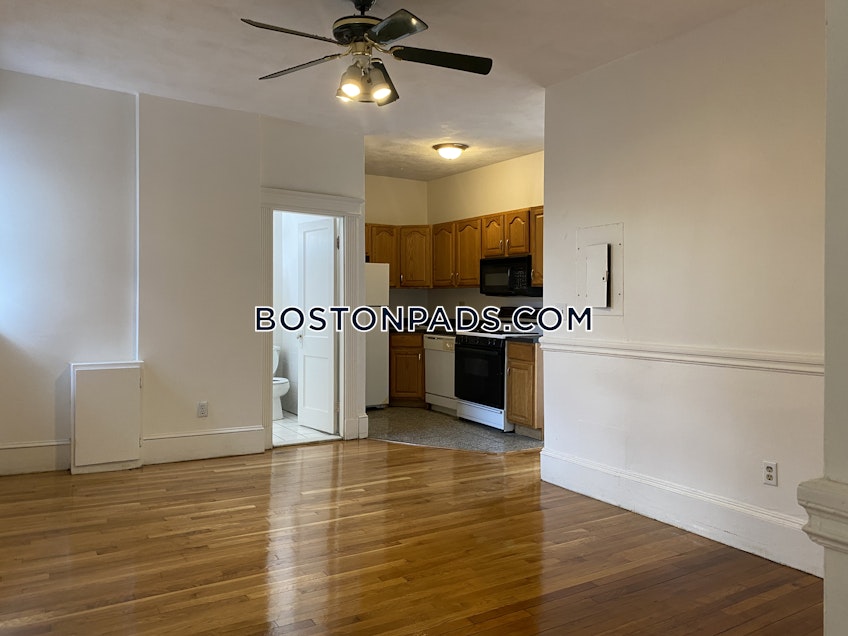 Boston - $3,400+ /month