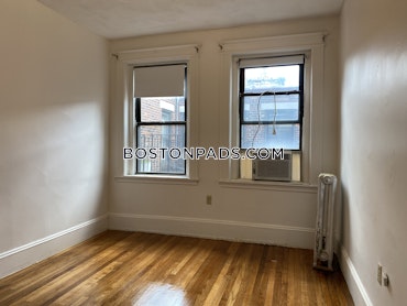 Boston - 3 Beds, 1 Baths