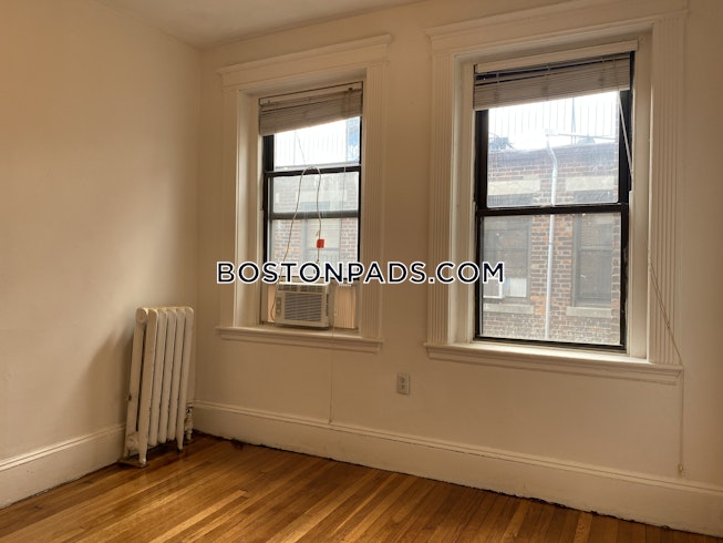 Boston - $3,400+ /mo